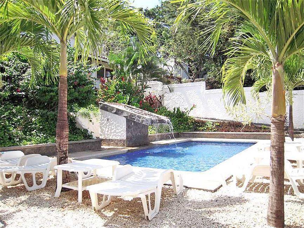 Hotel Flores (Adults Only) Tamarindo Exterior photo