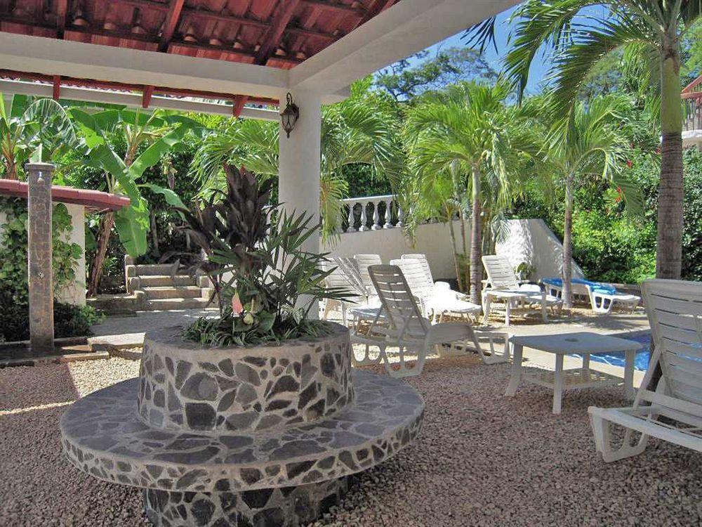 Hotel Flores (Adults Only) Tamarindo Exterior photo