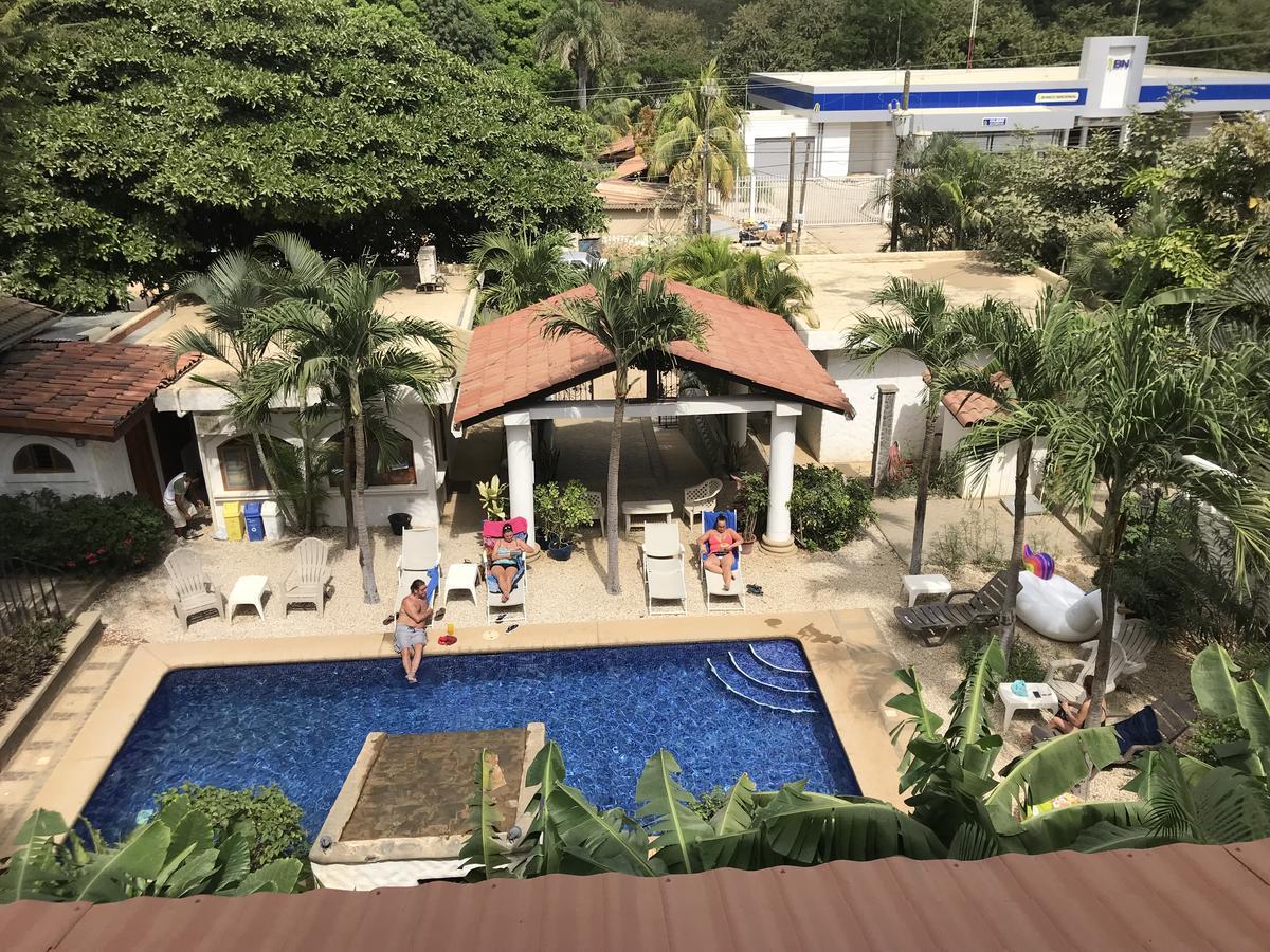 Hotel Flores (Adults Only) Tamarindo Exterior photo